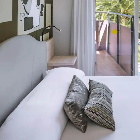 Monica Hotel Cambrils