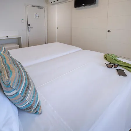 Hotel Monica 4*
