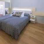Hotel Mònica 4*