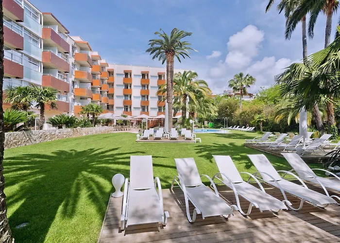 Monica Hotel