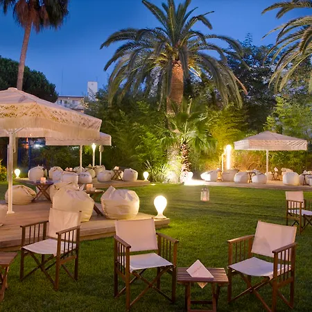 Hotel Monica 4*