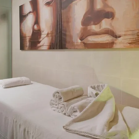 Hotel Monica 4*